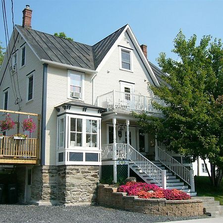 Auberge Marquis De Montcalm Sherbrooke Zewnętrze zdjęcie