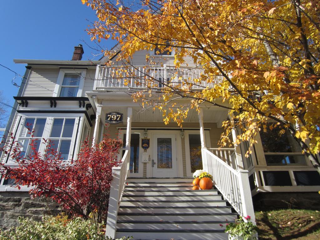 Auberge Marquis De Montcalm Sherbrooke Zewnętrze zdjęcie
